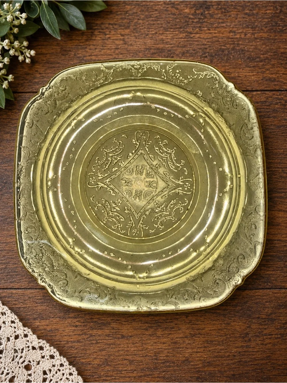 Vintage Amber Glass Dessert Plates Set of 4 Ornate Floral Scroll 6” Square
